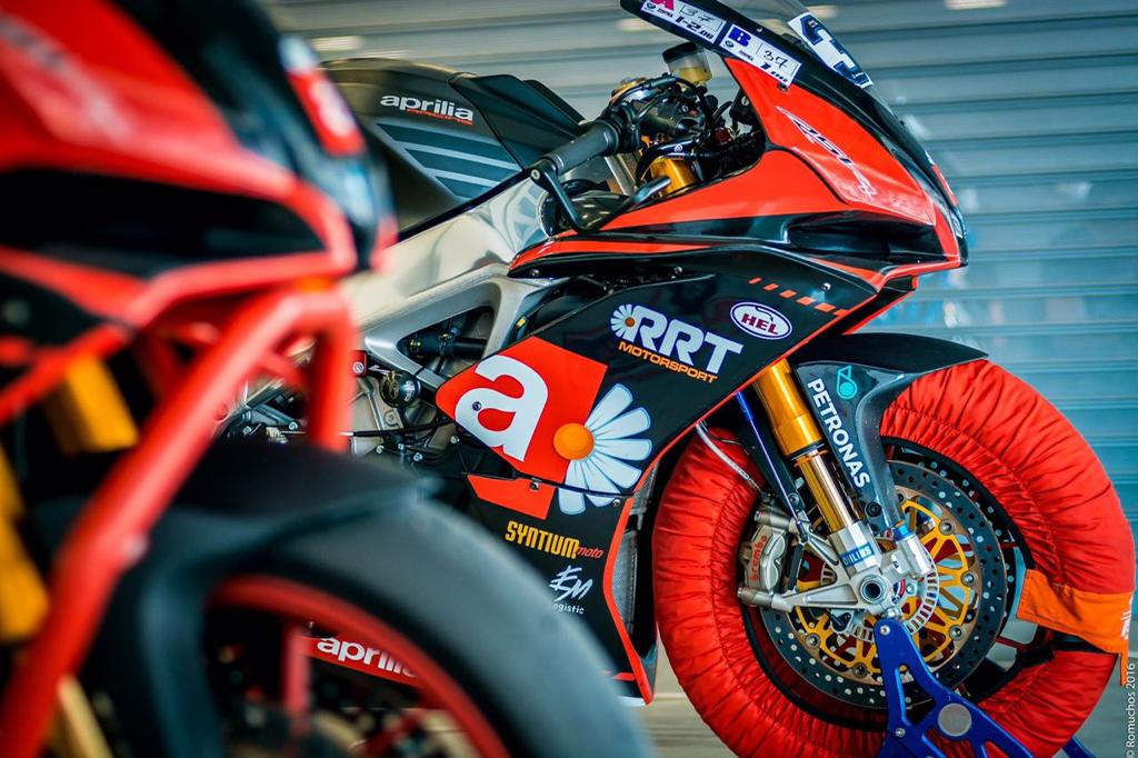 APRILIA RSV4 TRACK BIKE Street Bike Graphics Template Vector