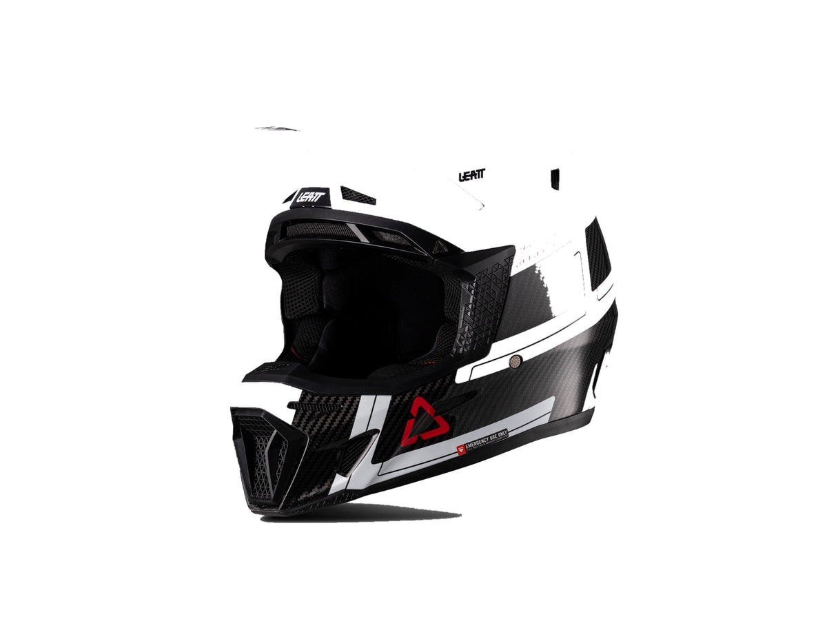 LEATT 9.5 - SIZE MEDIUM & LARGE motorcycle