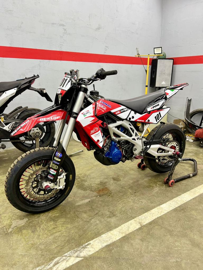 APRILIA SXV RXV 450 550 ENDURO MX SUPERMOTO Graphics Template Vector