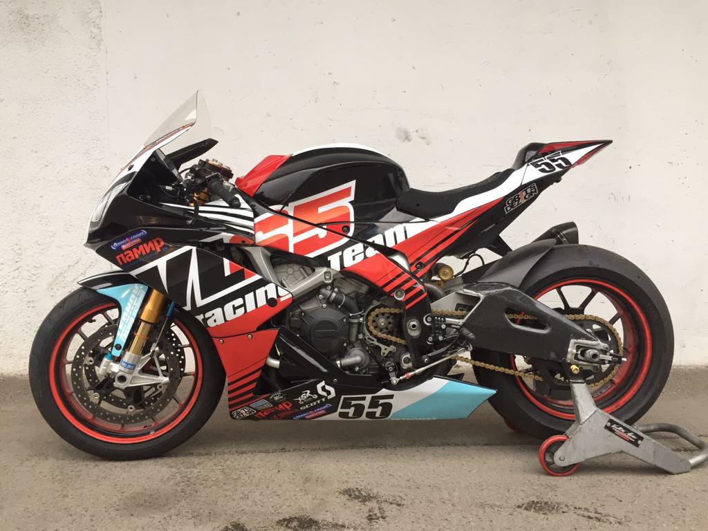 APRILIA RSV4 TRACK BIKE Streetbike Graphics Template Vector